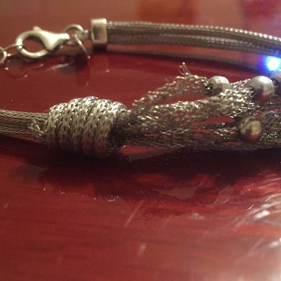 Silver tone bracelet - Picture 5 of 5